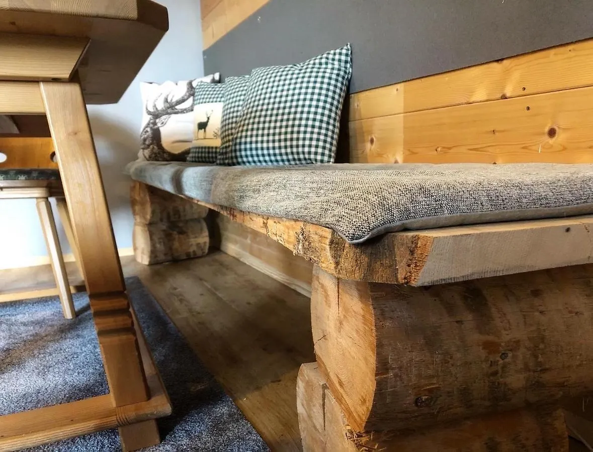 Gaestehaus Alpvital Klais Aparthotel